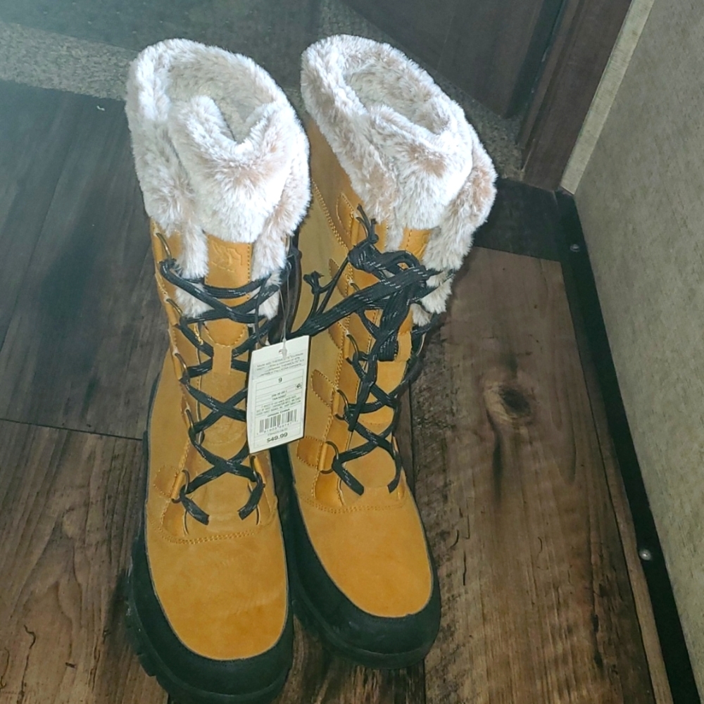 Winter boot